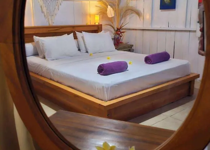 Lotus & Teak Hotel Dalung (Bali)