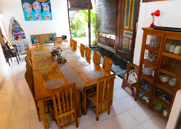 Hotel Lotus & Teak Dalung (Bali)