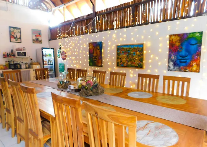 Hotel Lotus & Teak 3*